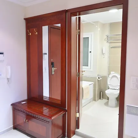 Riverside 1br In Downtown Near Lift By Flat Mаnаger Apartment *